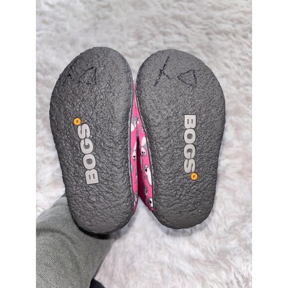 Bogs Toddler Girl Sz. 5 “ Penguins” Pink Waterproof Boots. Fantastic Pair - Picture 8 of 12